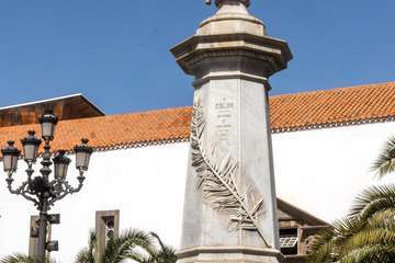 Ofrenda floral a Cristóbal Colón/José Francisco Fernández Belda.